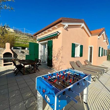Villetta Sole Mare Santo Stefano al Mare Exterior photo
