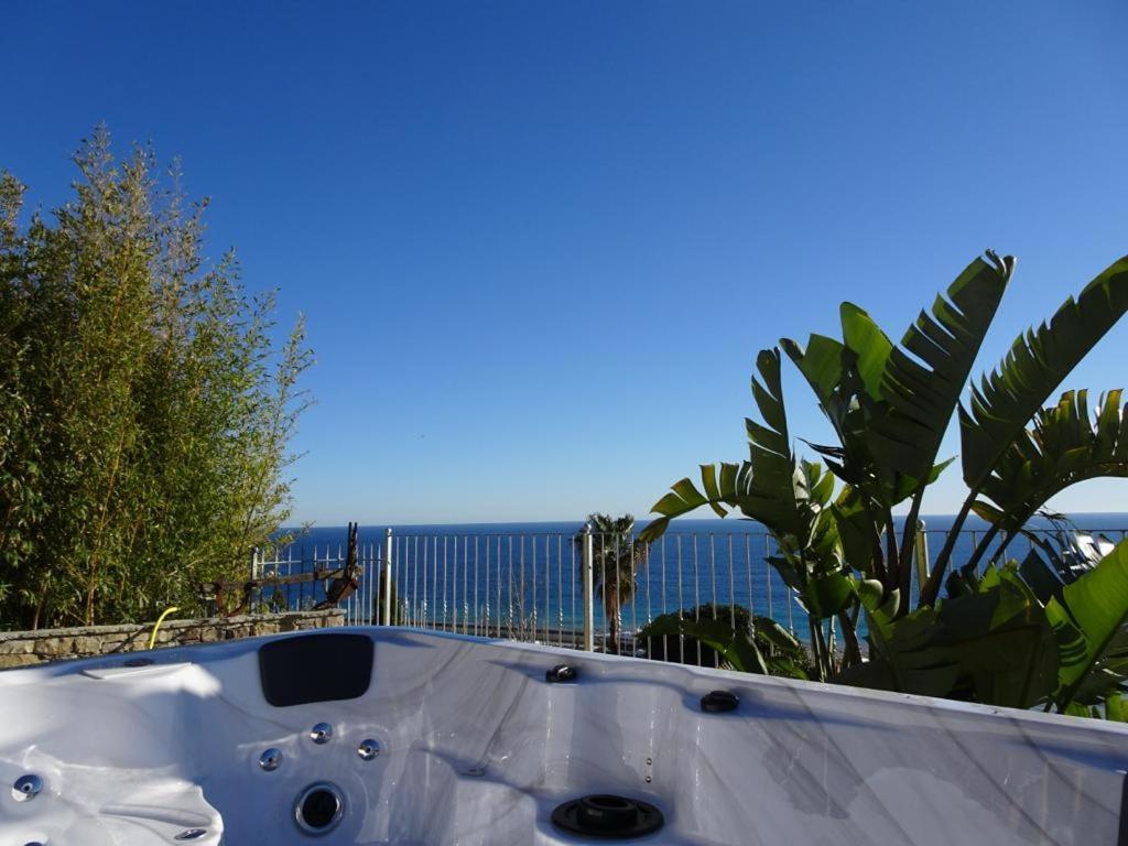 Villetta Sole Mare Santo Stefano al Mare Exterior photo