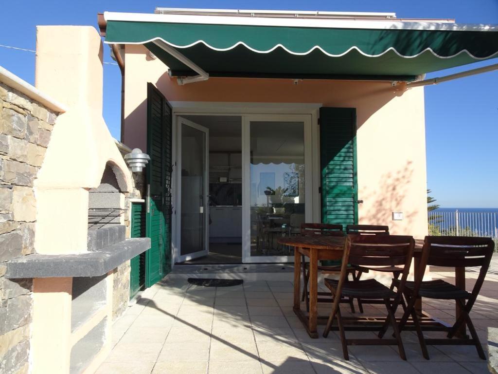 Villetta Sole Mare Santo Stefano al Mare Exterior photo